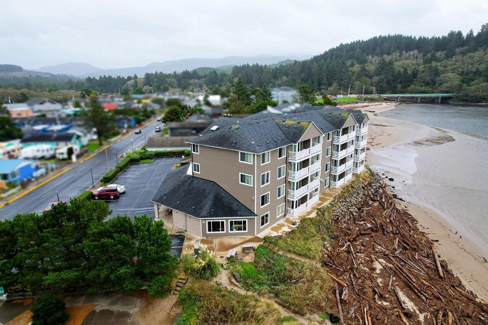 Siletz Bay Beachfront Hotel By Oyo Lincoln City Eksteriør bilde
